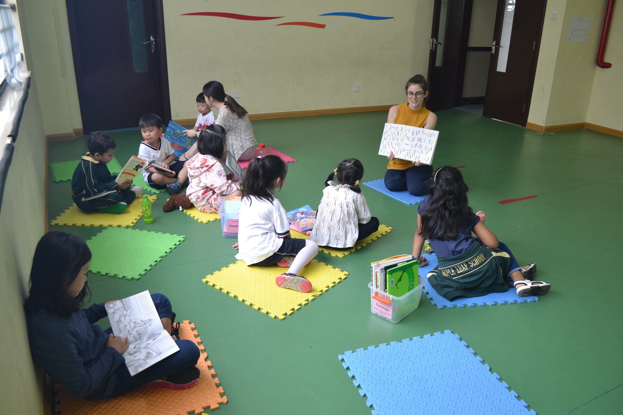 武汉枫叶外籍人员子女学校“阅读马拉松”活动