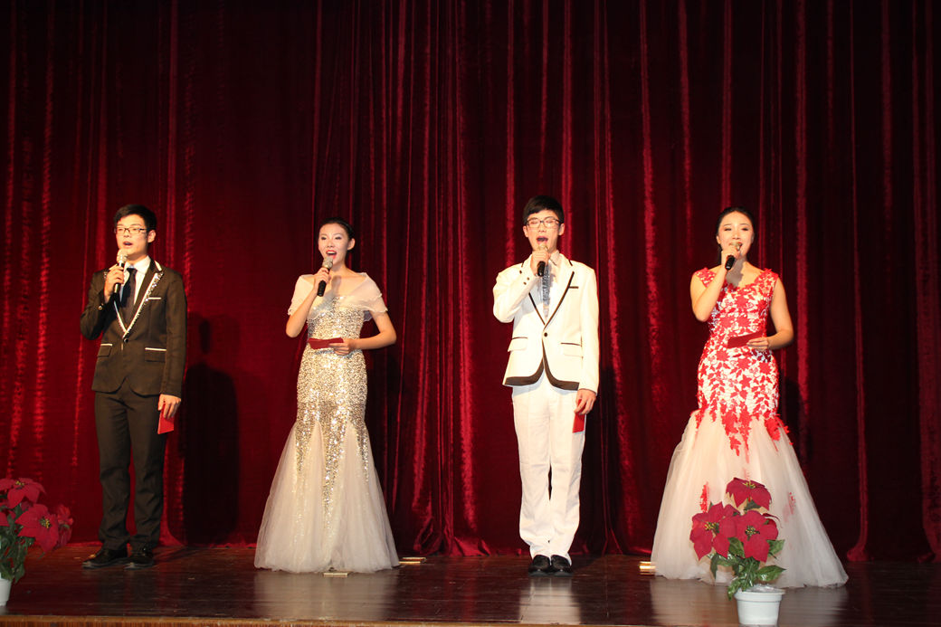 人生如戏 谁与争“枫” ——记武汉枫叶教育园区第六届汉语戏剧节